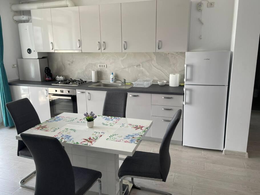 Rebreanu Residence Lux Apartmen Τιμισοάρα Εξωτερικό φωτογραφία