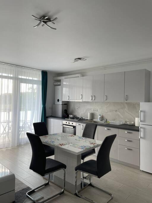 Rebreanu Residence Lux Apartmen Τιμισοάρα Εξωτερικό φωτογραφία